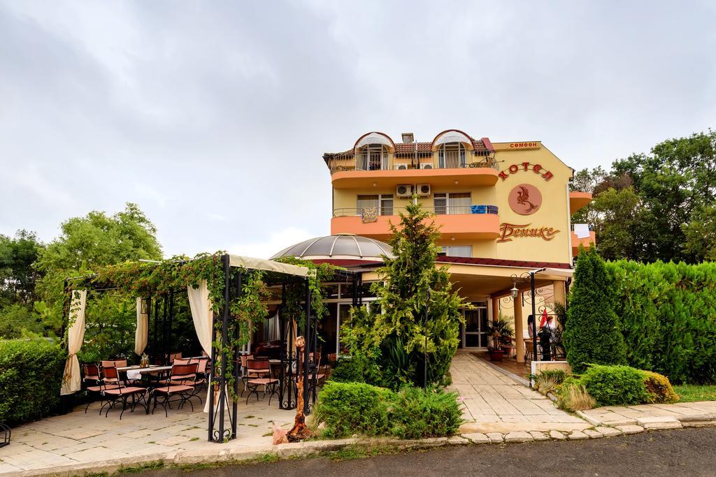 Hotel Feniks Lozenets Extérieur photo