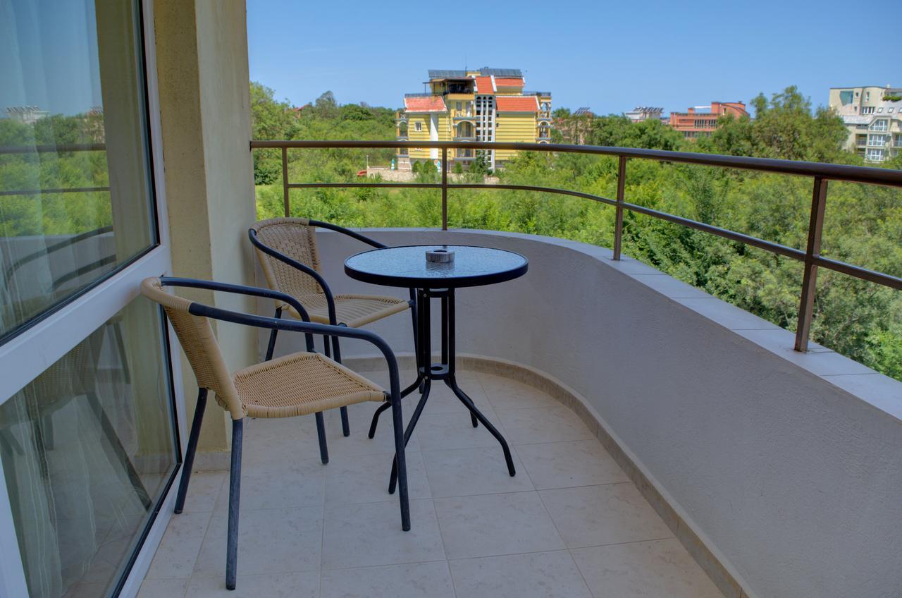 Hotel Feniks Lozenets Extérieur photo